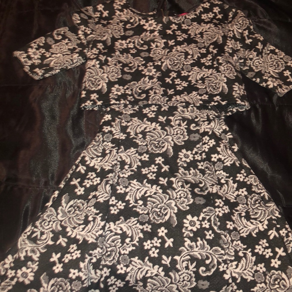 Shasta Black&White Flower Dress
